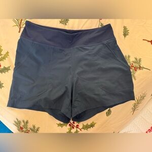 Patagonia Happy Hike shorts - women’s size medium
